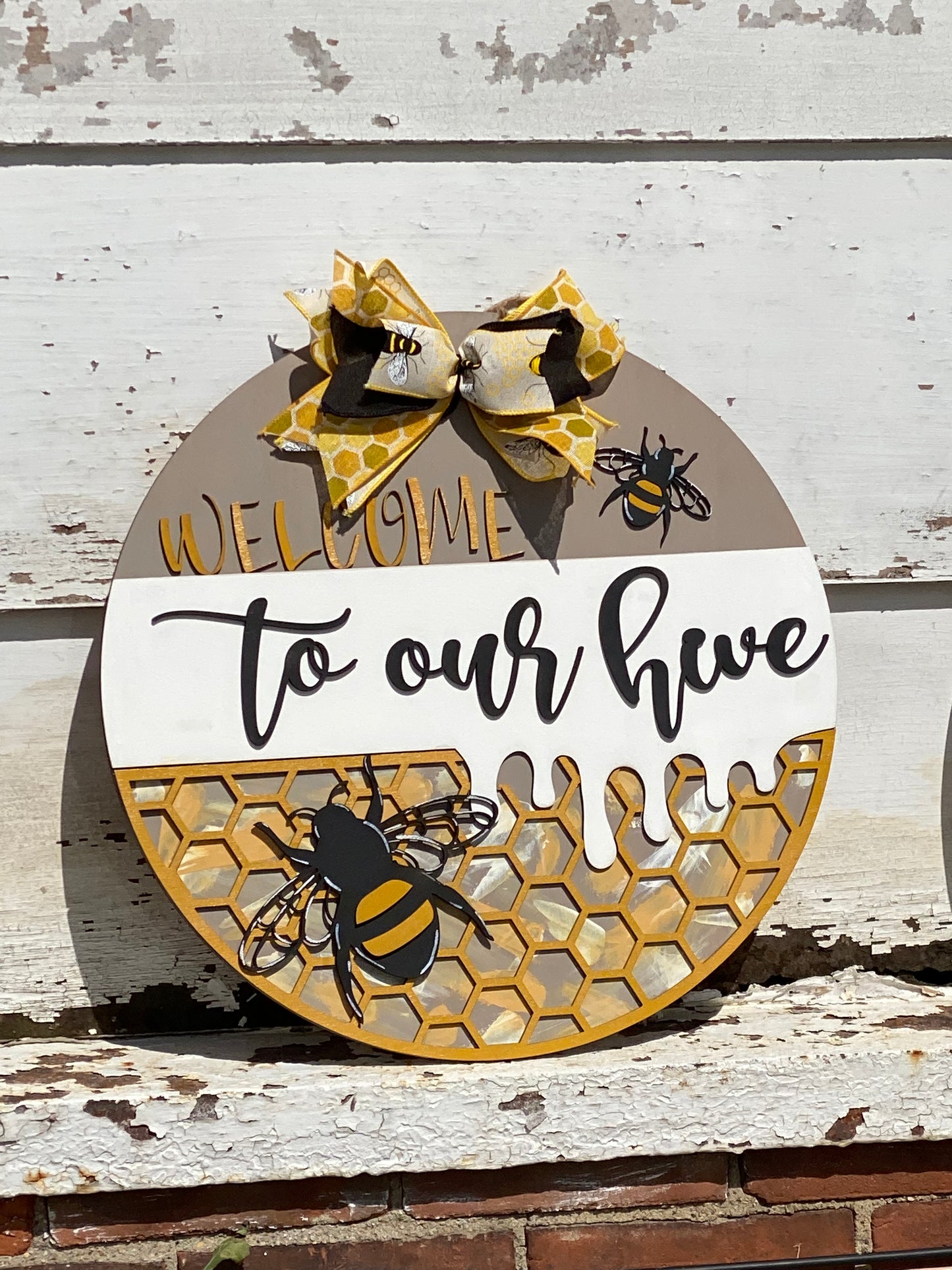 Welcome To Our Hive 18”