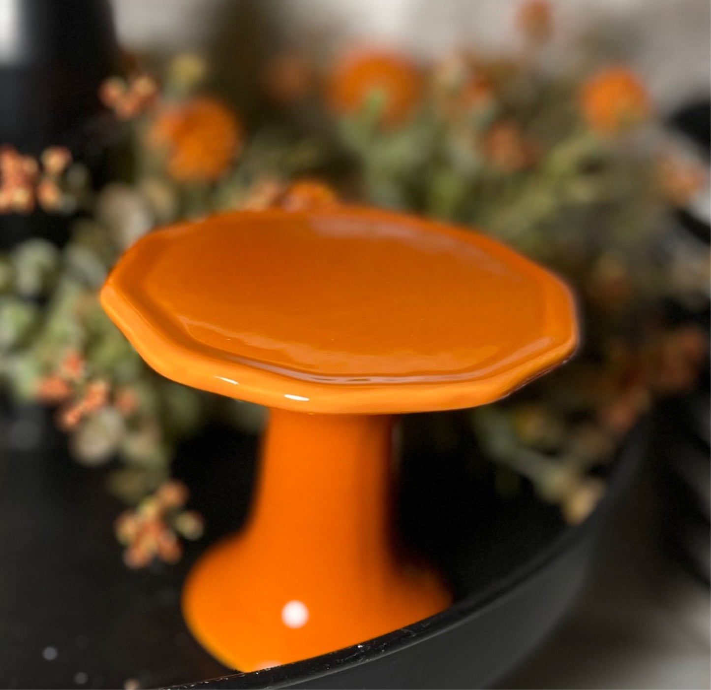 Pedestal Ceramic Stand