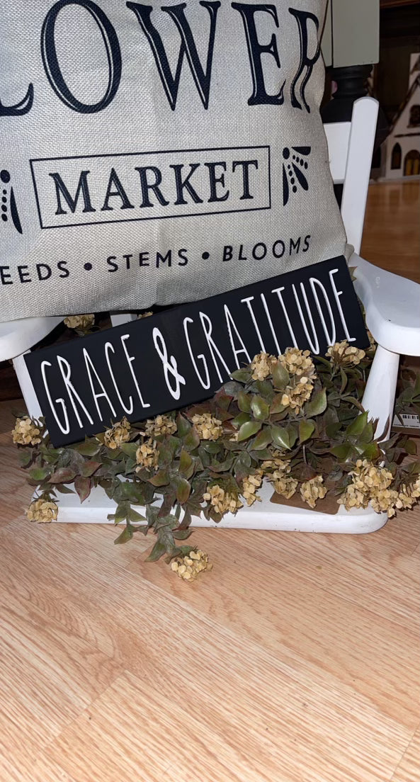 Grace & Gratitude 4x12