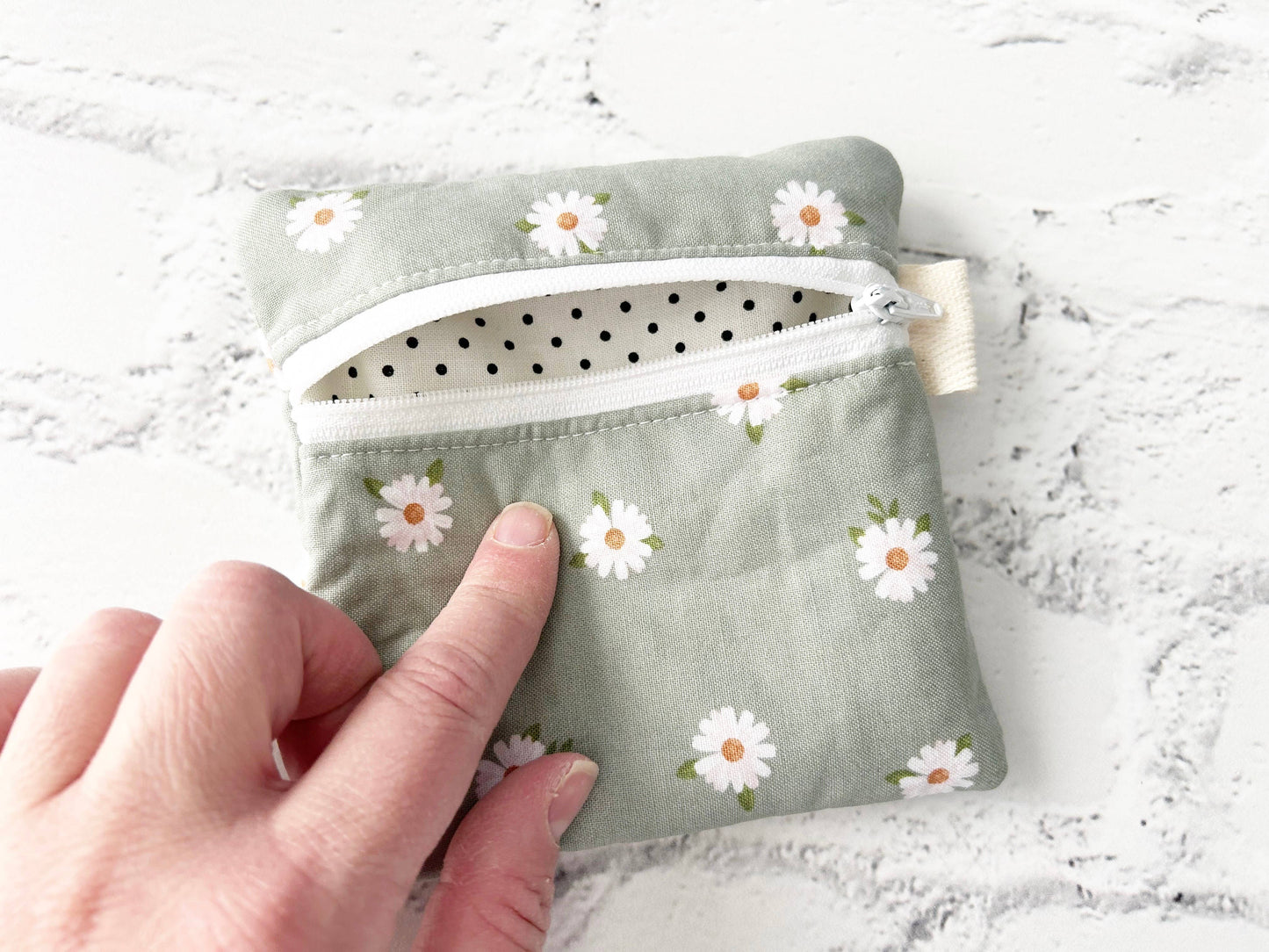 Small Zipper Pouch