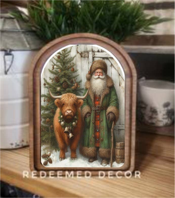 Arch Top Highland Santa Green Framed Art