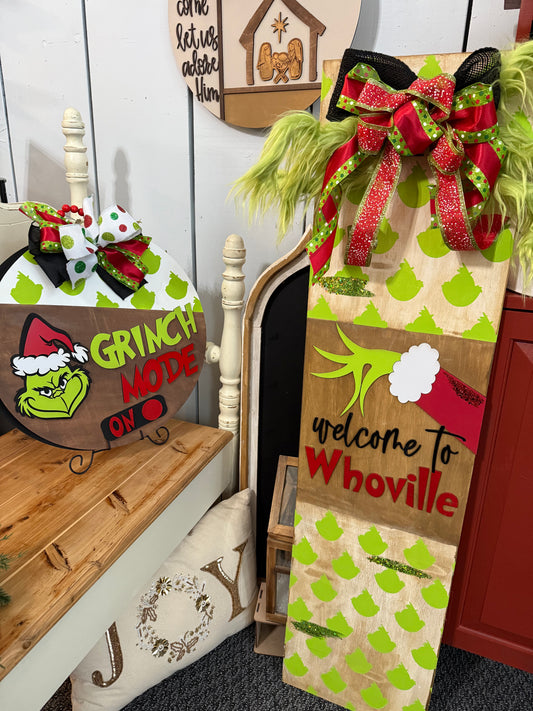 Grinch Mode Door Hanger