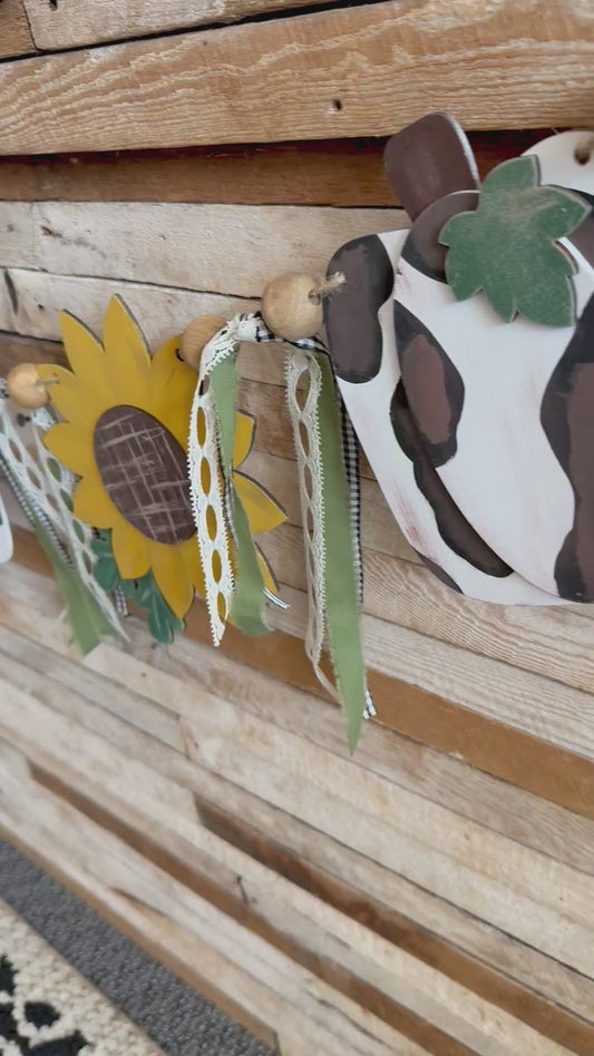 Cow sunflower pump. Banner