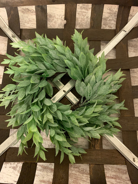 Lush Spring Wreath- 10"