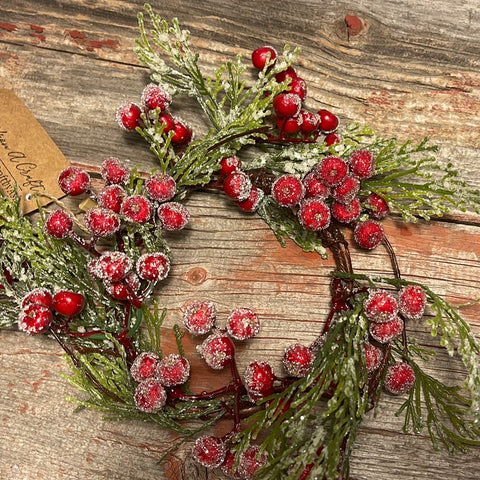Cranberries with Greens & Snow Wreath- Large